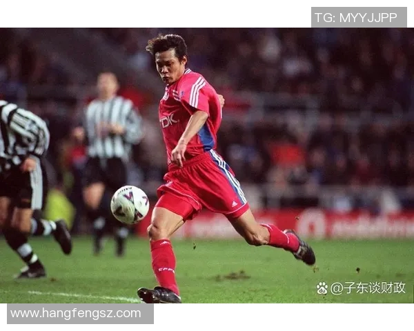 从绿茵场到银幕上足球明星华丽转身成帅哥的励志电影